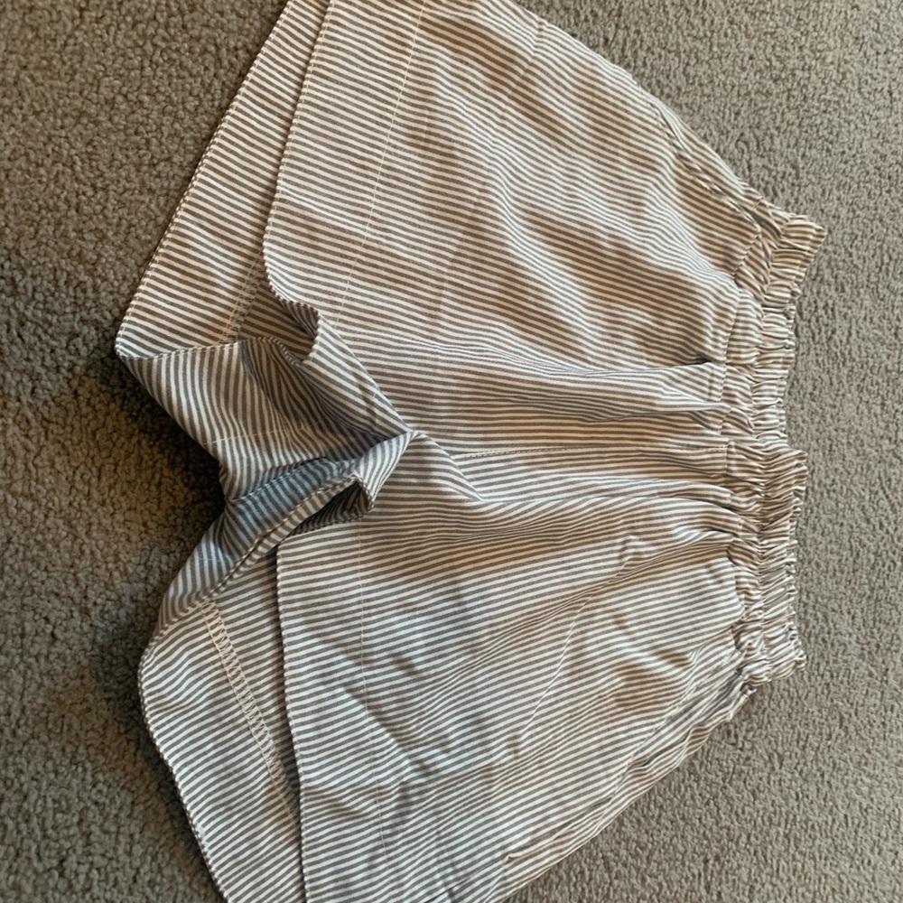 striped shorts